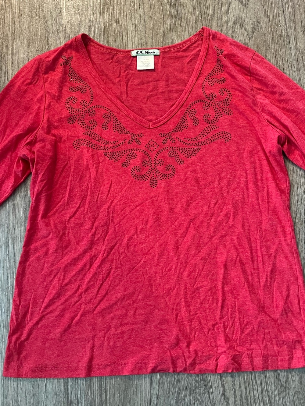 L.A. Movers Red Embellished V-Neck Women's Top Size L Y2K
